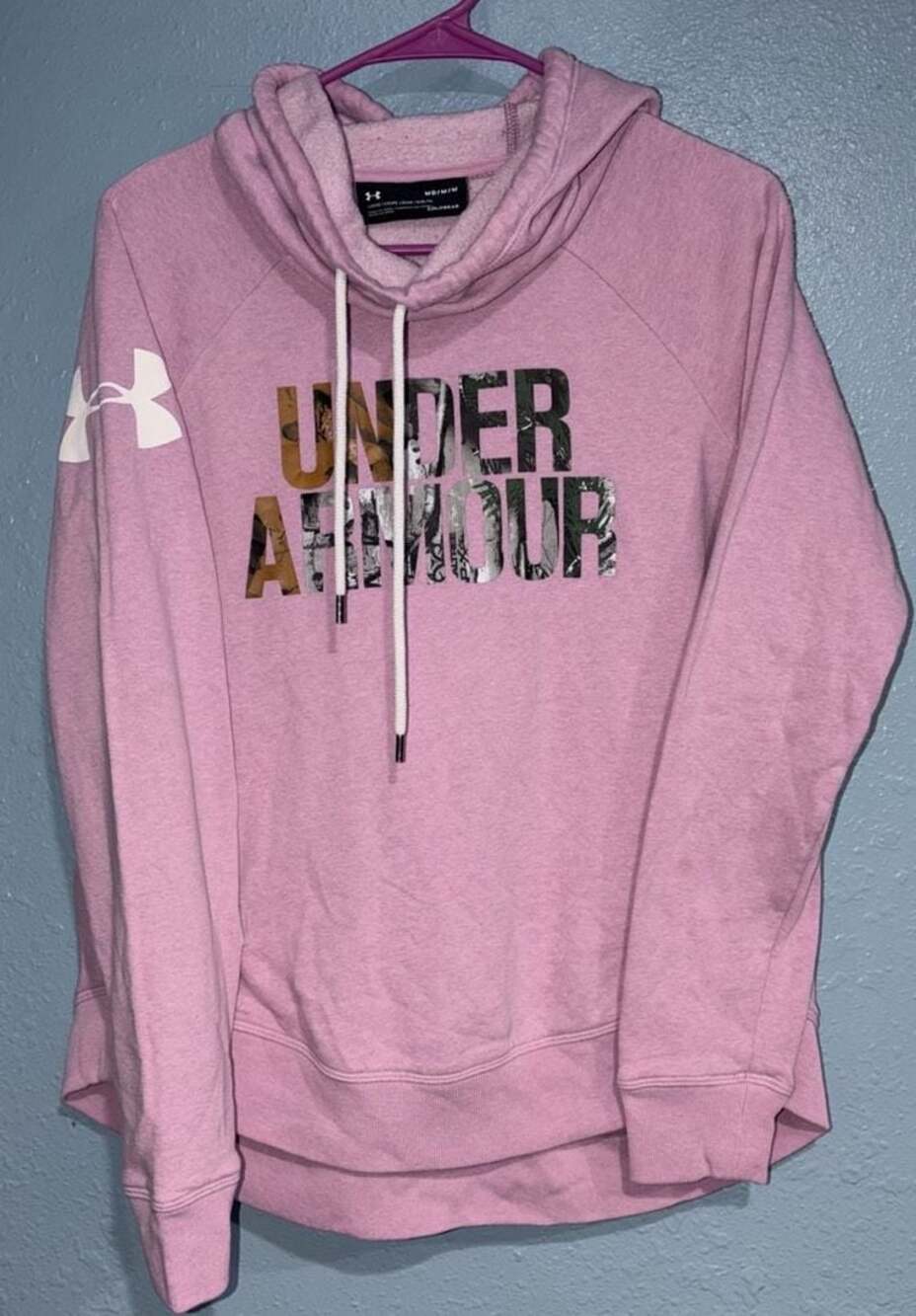 Under Armour ColdGear Loose Fit lilac Hoodie with Realtree Camo Logo